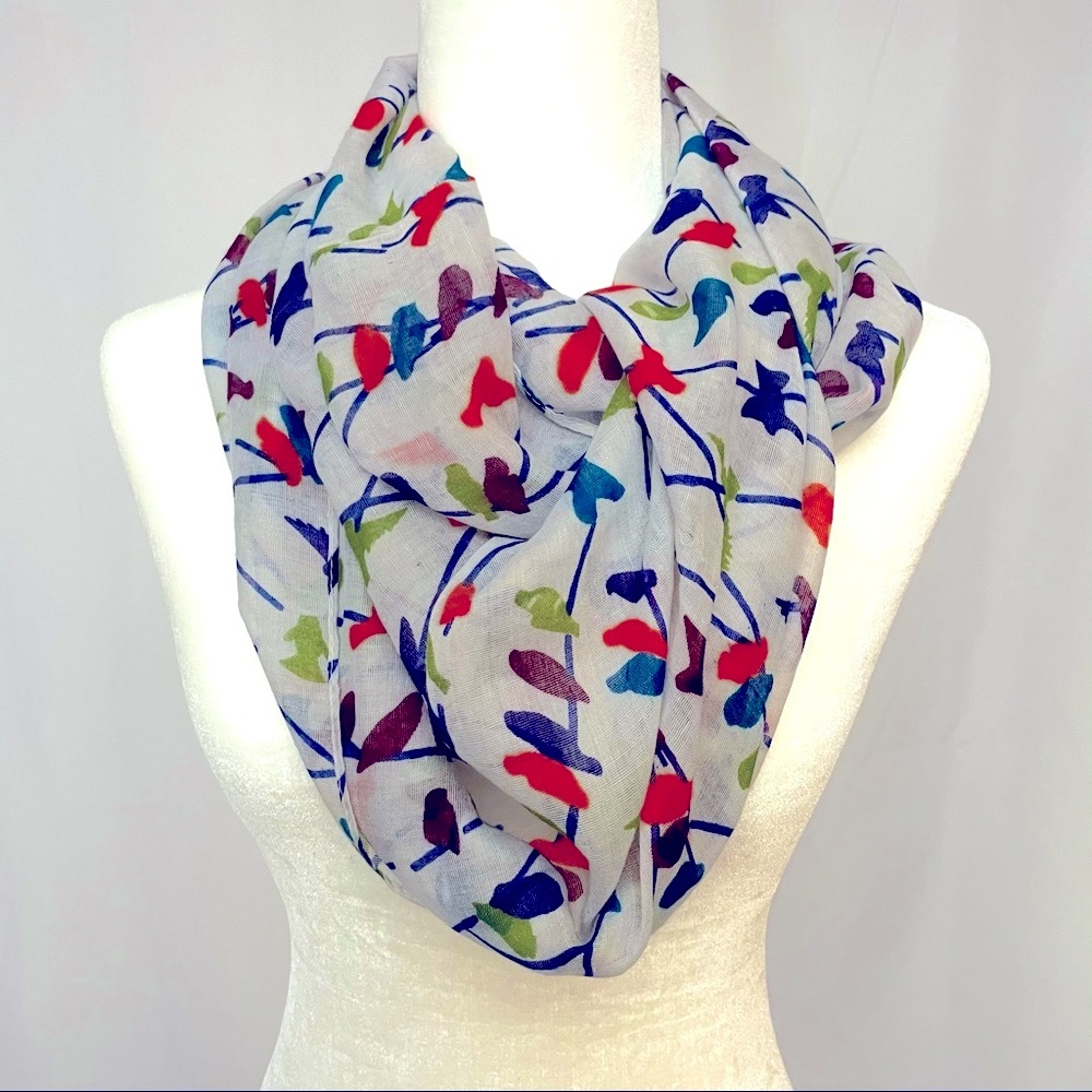 Bird Pattern Colorful Infinity Scarf